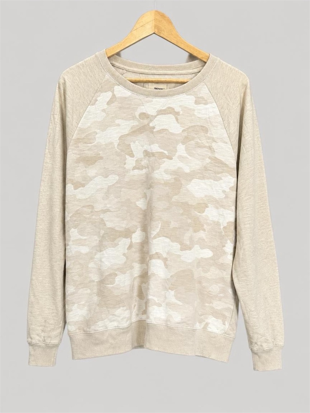 Sonoma Women’s Neutral Camo Crewneck Sweatshirt - XL